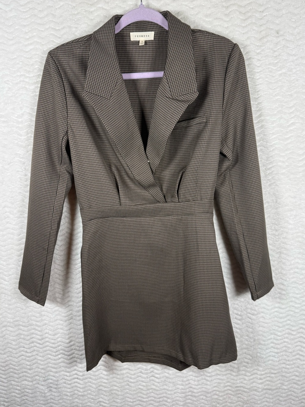 Promesa Brown Houndstooth Blazer Dress. Absolutely stunning 😍